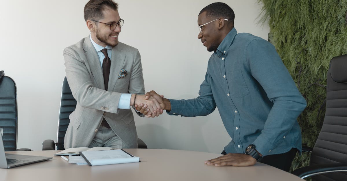découvrez notre guide complet sur l'évaluation des candidats, idéal pour optimiser votre processus de recrutement. apprenez à identifier les compétences clés, à réaliser des entretiens percutants et à sélectionner les meilleurs talents pour votre entreprise.