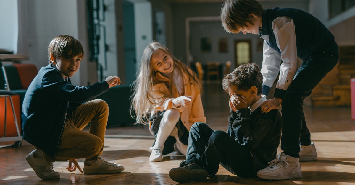 découvrez l'intelligence émotionnelle, une compétence essentielle qui vous aide à comprendre et gérer vos émotions ainsi que celles des autres. apprenez comment développer cette aptitude pour améliorer vos relations personnelles et professionnelles, prendre de meilleures décisions et augmenter votre bien-être général.