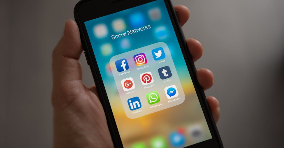 découvrez comment optimiser votre profil linkedin pour attirer davantage d'opportunités professionnelles. apprenez les meilleures pratiques pour améliorer votre visibilité, renforcer votre réseau et mettre en valeur vos compétences avec des conseils d'experts en optimisation linkedin.