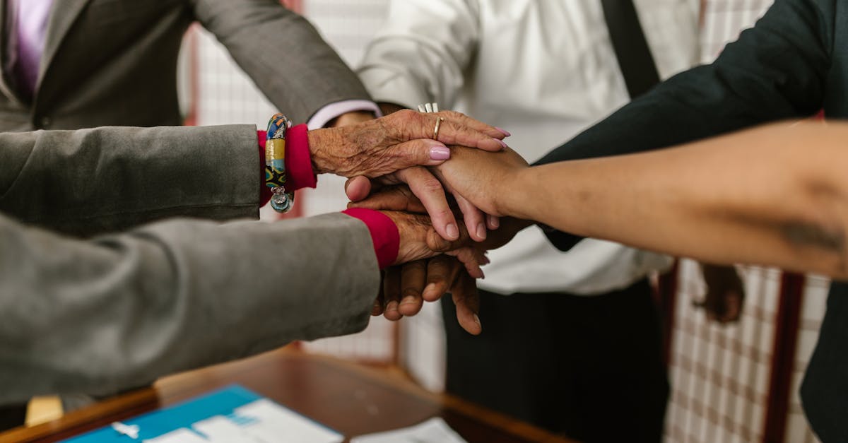 découvrez comment les synergies professionnelles peuvent transformer votre entreprise. explorez des stratégies innovantes pour optimiser la collaboration et booster la productivité au sein de votre équipe.