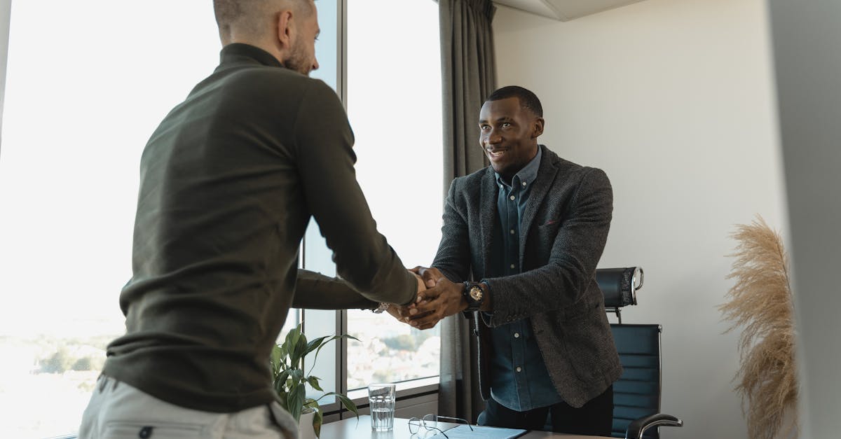 découvrez nos conseils et outils pour optimiser votre recherche d'emploi. trouvez des astuces pour rédiger un cv percutant, préparer vos entretiens et dénicher les meilleures opportunités. ne laissez pas votre chance passer, lancez-vous dès aujourd'hui dans votre quête de l'emploi idéal !