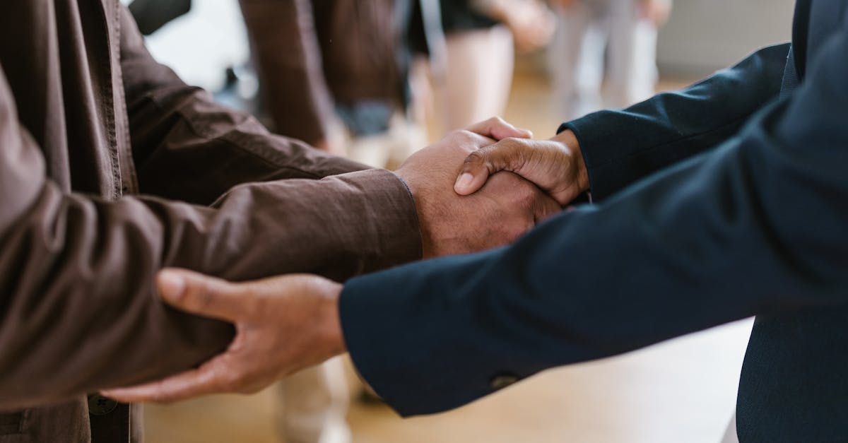 découvrez l'importance du réseautage professionnel pour développer vos compétences, élargir votre réseau et booster votre carrière. apprenez à établir des connexions significatives et à créer des opportunités d'affaires.